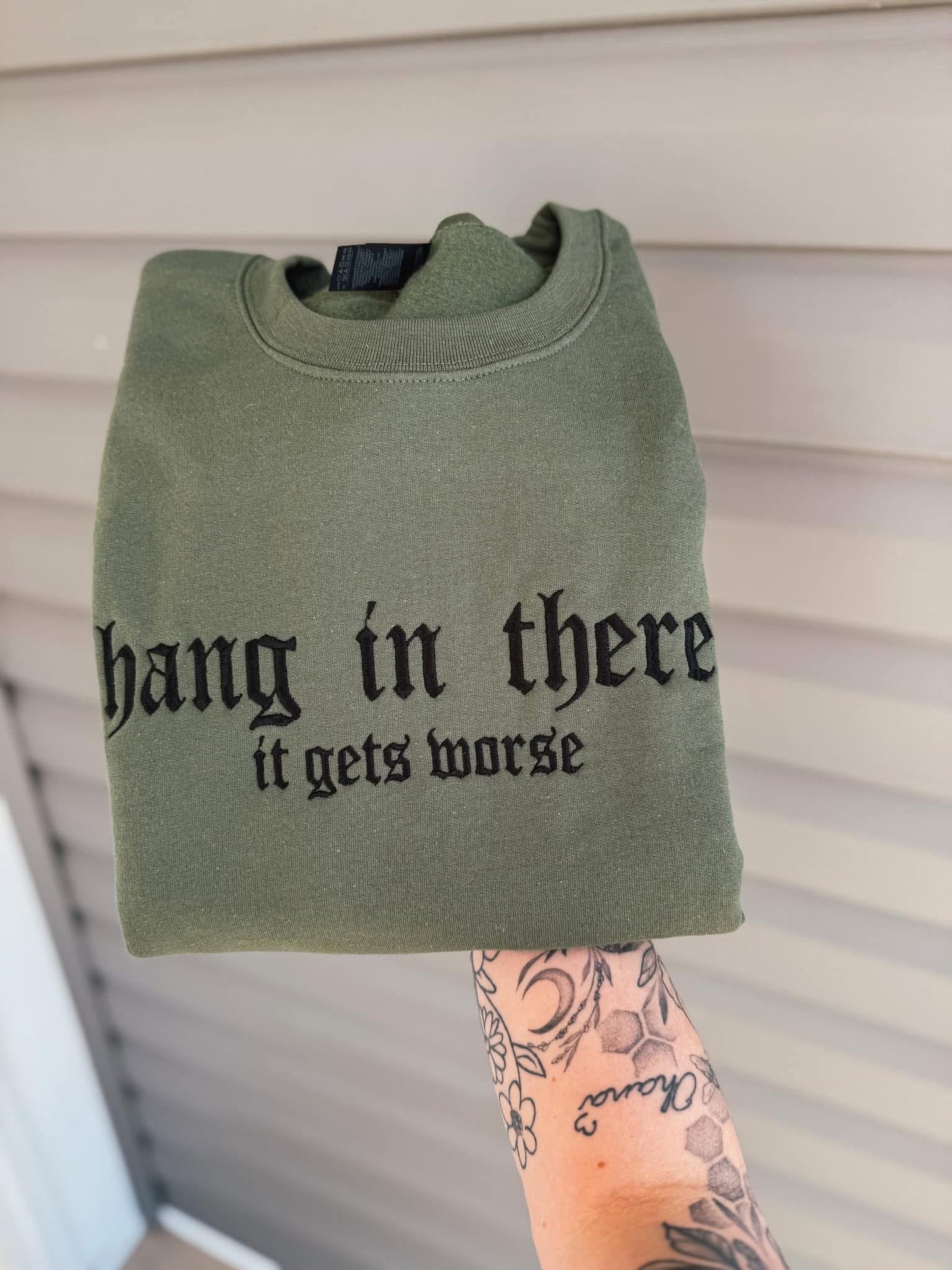 Embroidered crewneck