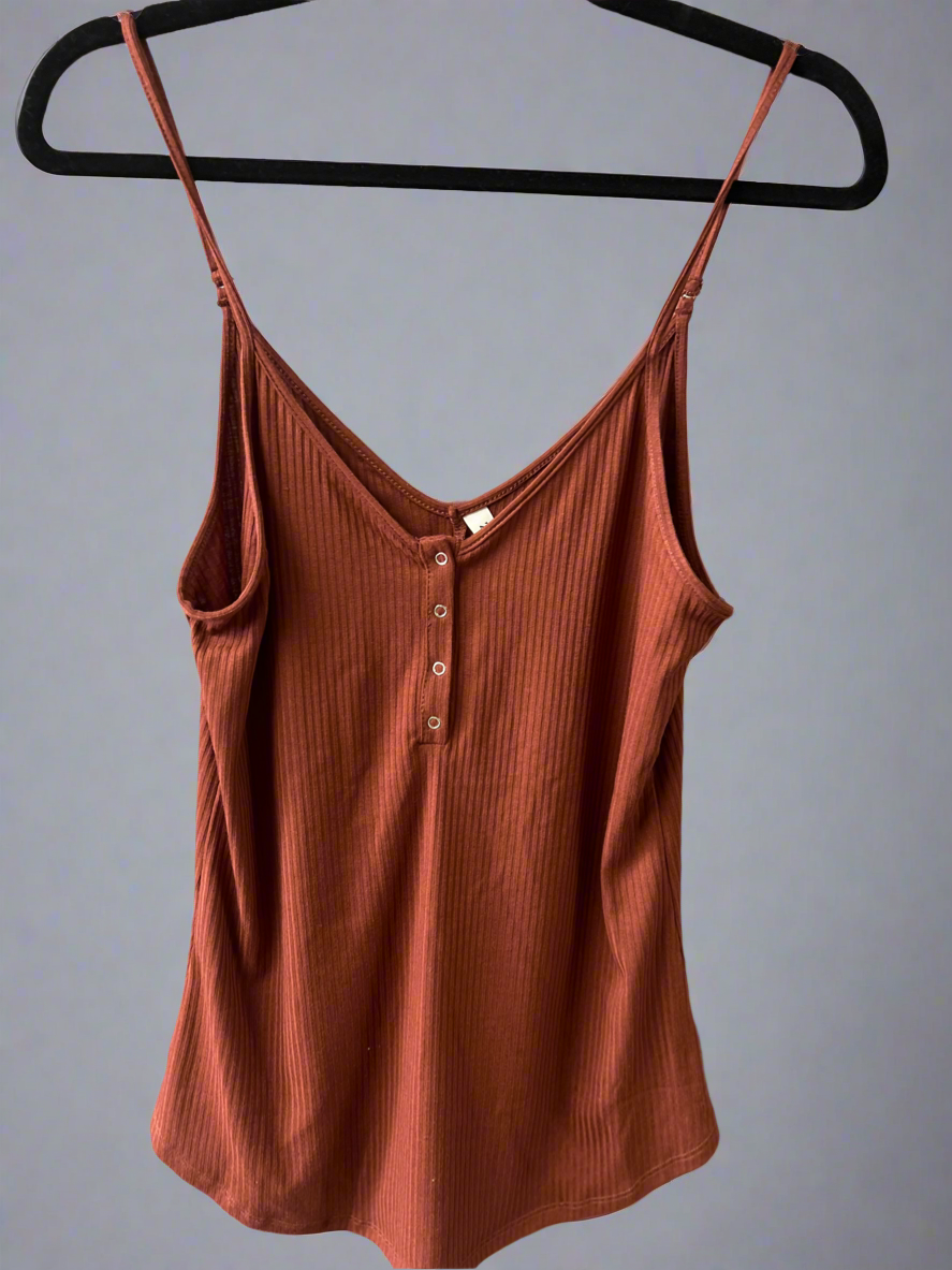 Basic Zenana button tank