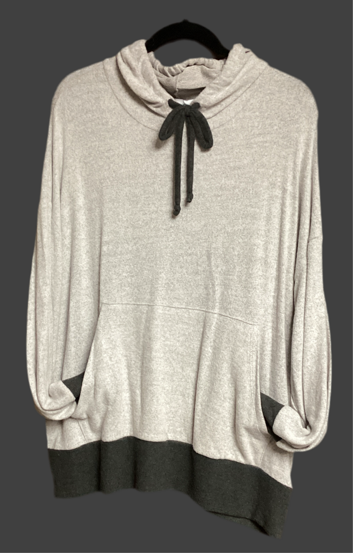 Gilli Hooded Sweatshirt