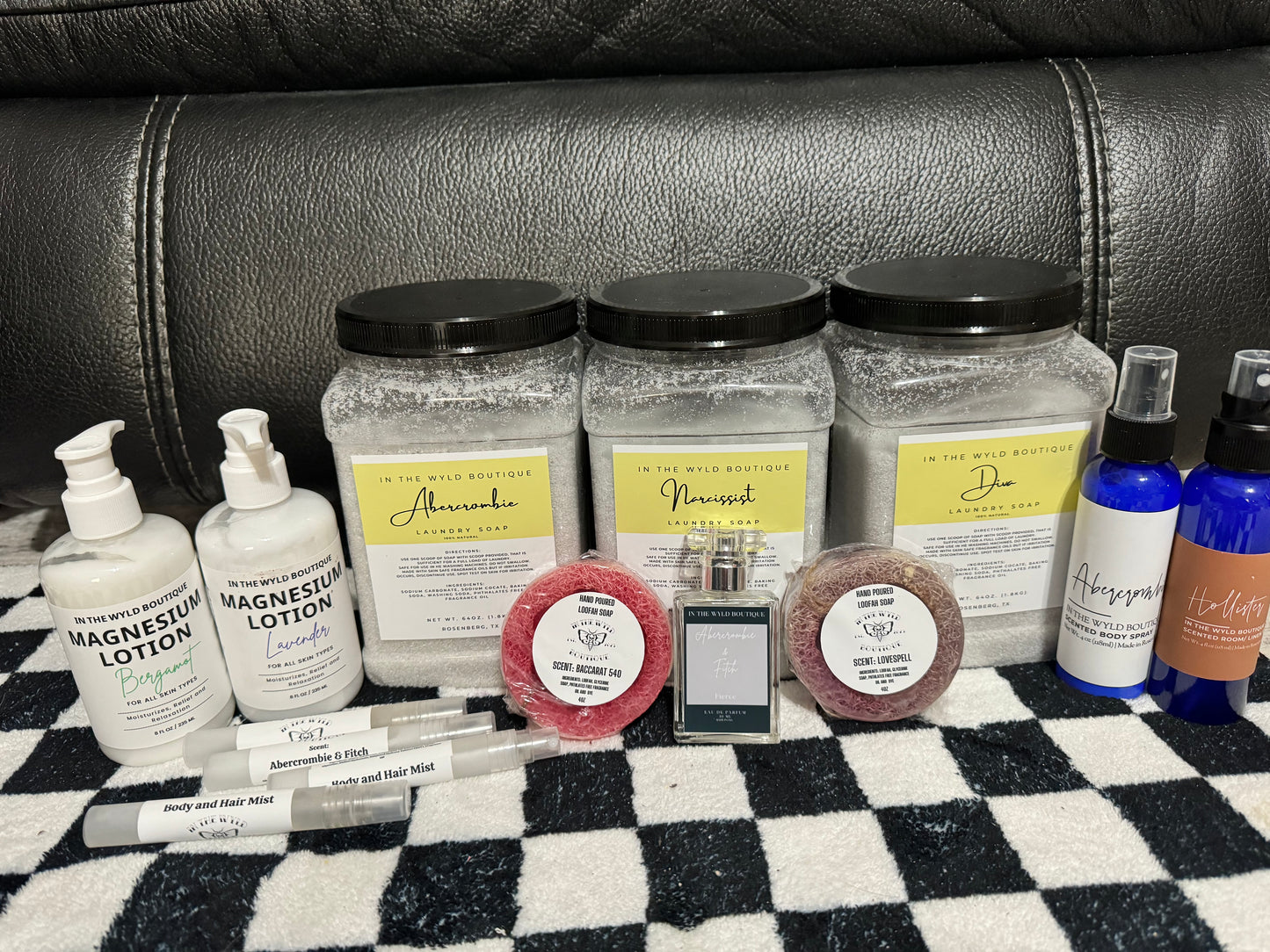 Laundry detergent/ scent booster