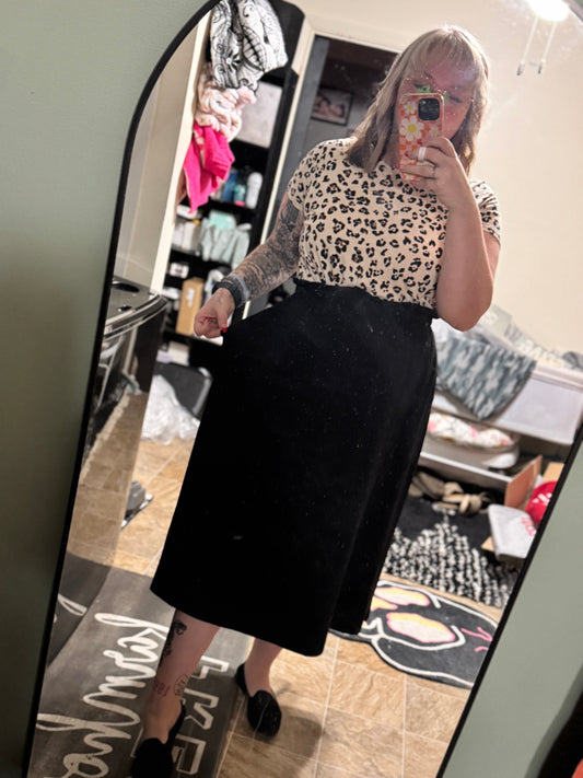 Paper bag waist skirt w pockets- black