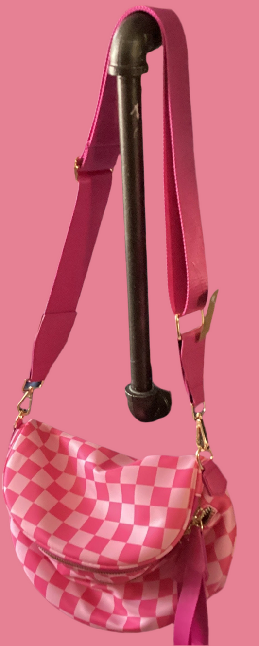 Checkered shoulder purse