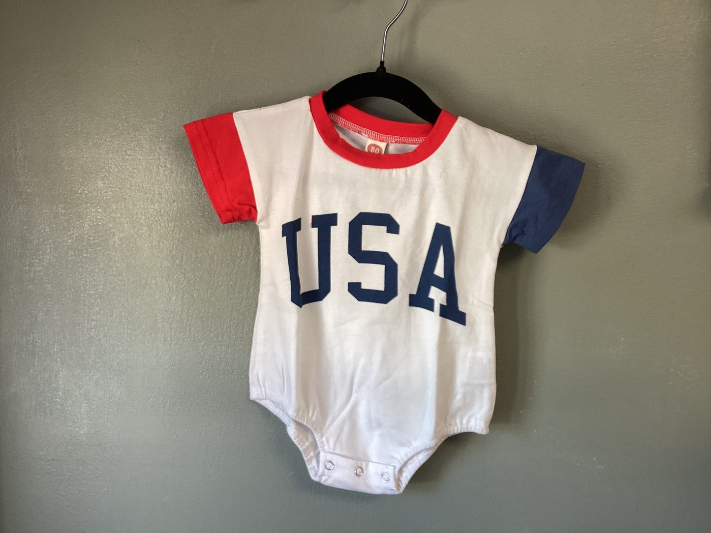 USA Onsie