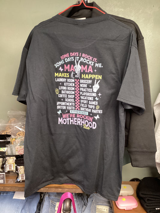 Mama Tour T-Shirt- Black